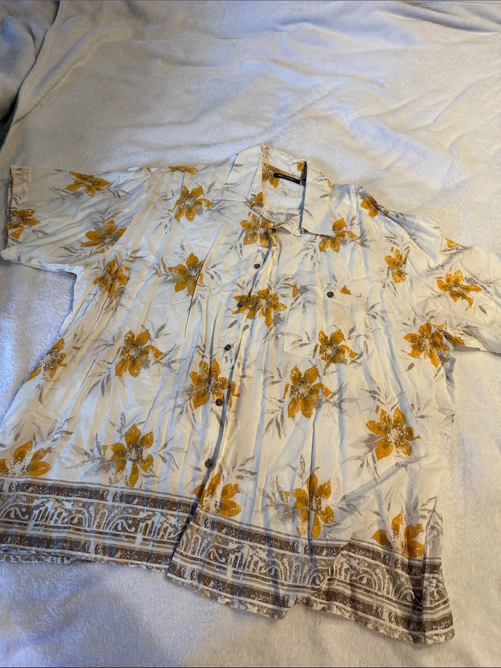 Hawaiian Short-Sleeve Button-Up Shirt with Yellow Flowers